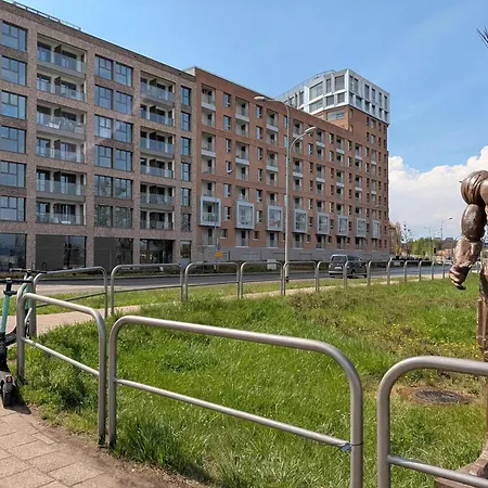 Apartament Modern Popieluszki 2c With Parking In The Center Of By Renters *